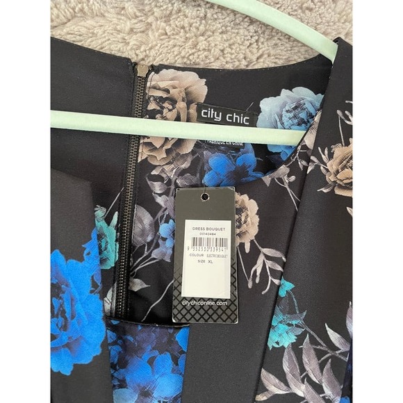 NWT City Chic Women\'s‎ Floral Bouquet Dress Belt Size XL main image 5